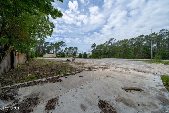 1520 Moylan Rd, Panama City Beach, FL 32407